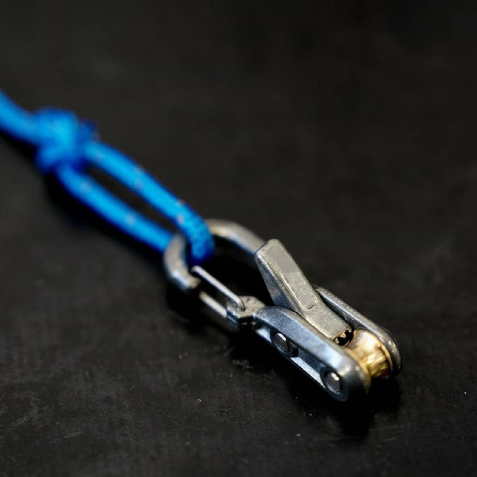 Cord Fastener with Carabiner M - Gardening Tools And Uses ulasan dan harga